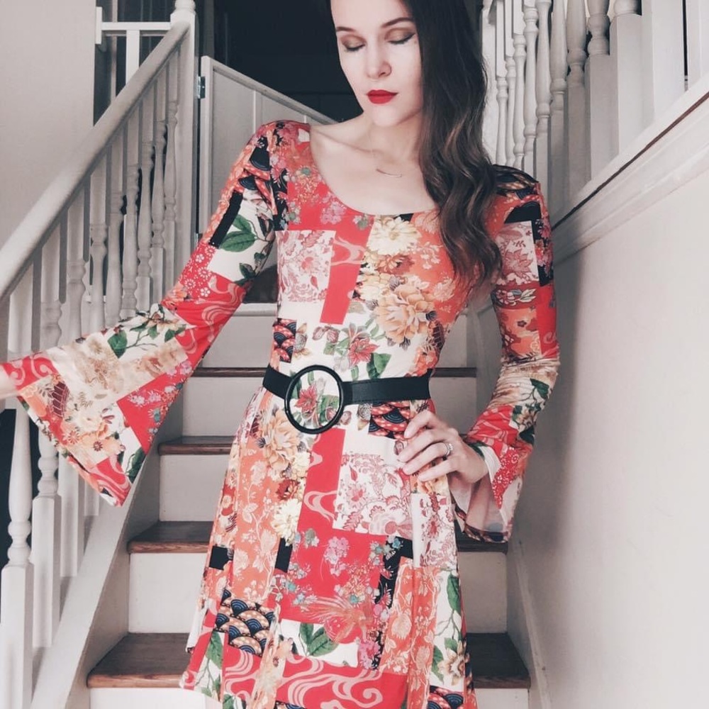 Asos size 0 bell sleeve dress